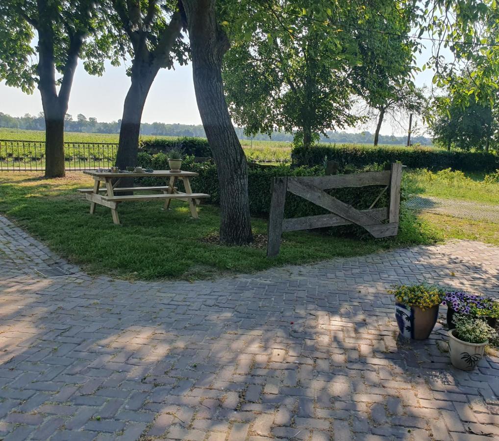 B&B De Nieuwenhof 'De Tuinkamer' Melderslo 外观 照片